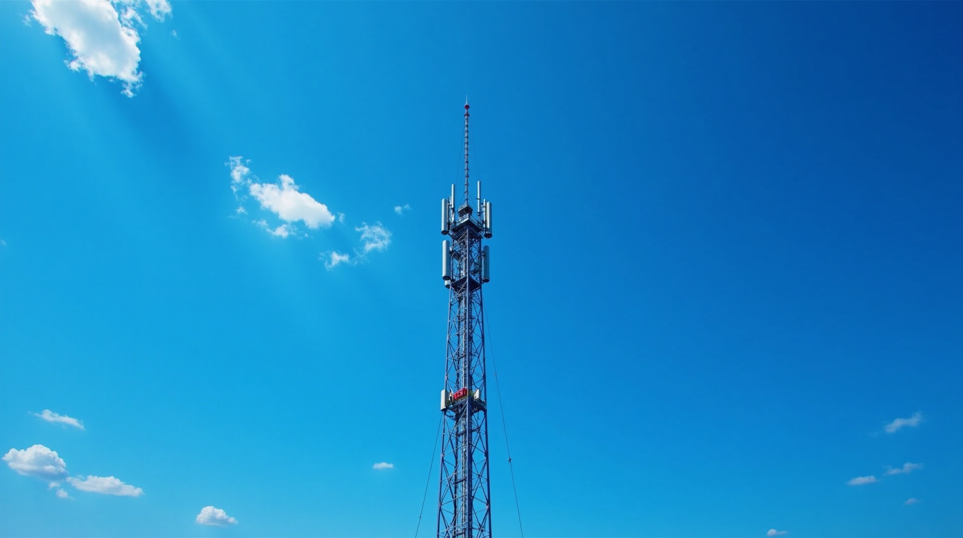 日本の通信インフラの発展を支える